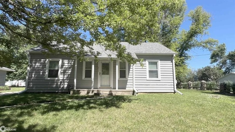 Primary Photo - 212 S 14th St