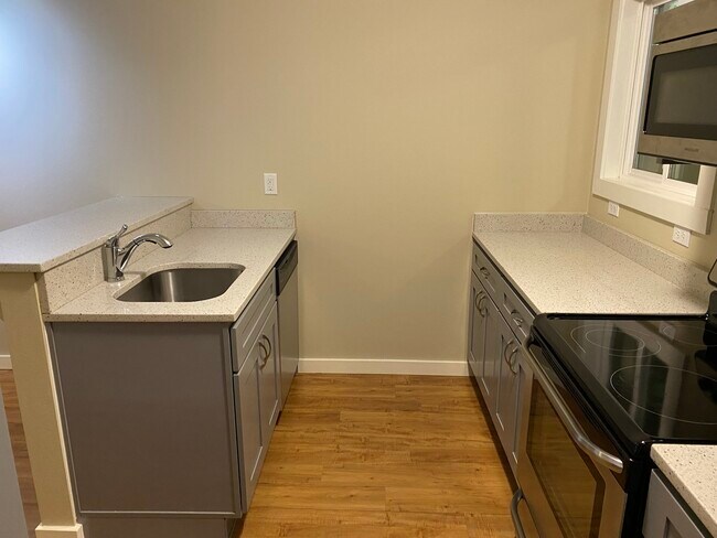 Foto del edificio - 5224 Northeast Couch Street