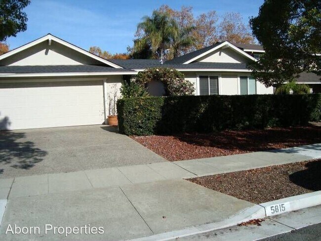 Foto del edificio - 4 br, 2.5 bath House - 5815 Antigua Drive