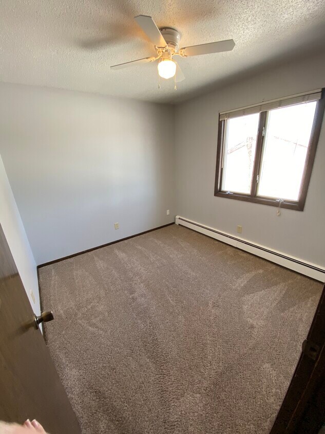 Foto principal - 331 W Ingals Ave