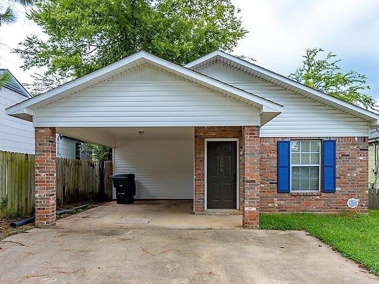 Foto principal - 4 Bed home waiting!