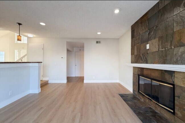 Foto del edificio - 37740 Duffel St