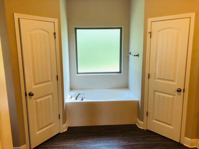 Foto del edificio - 9550 Fox Hunter Ct W