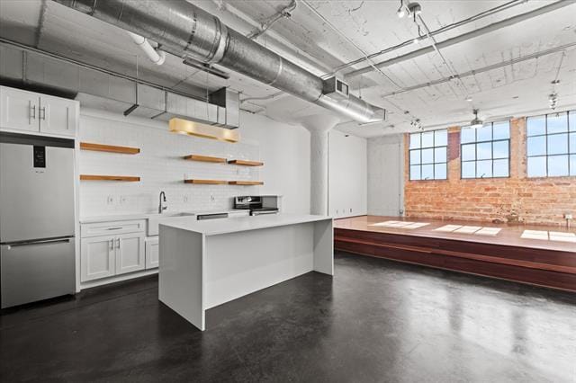 Building Photo - 1122 Jackson St