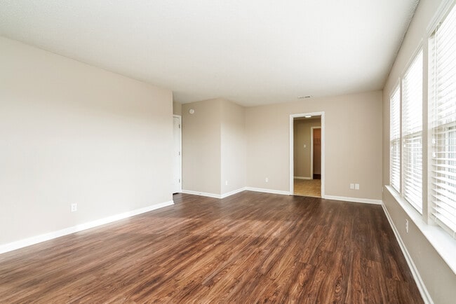Building Photo - 9307 Princeton Ct