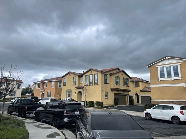 Foto del edificio - 20058 Red Rock Ave