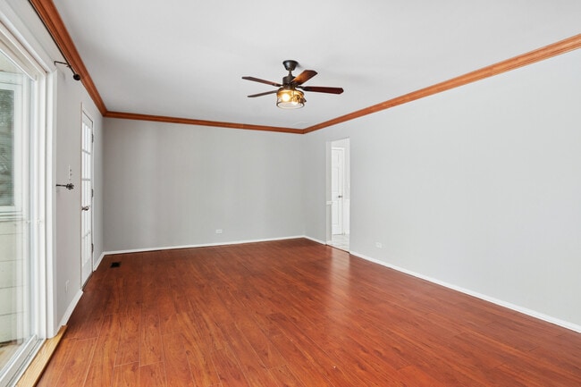 Building Photo - 1902 N Washington St