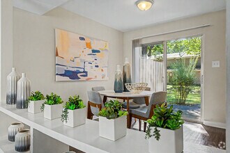 Interior Photo - St. John's Wood