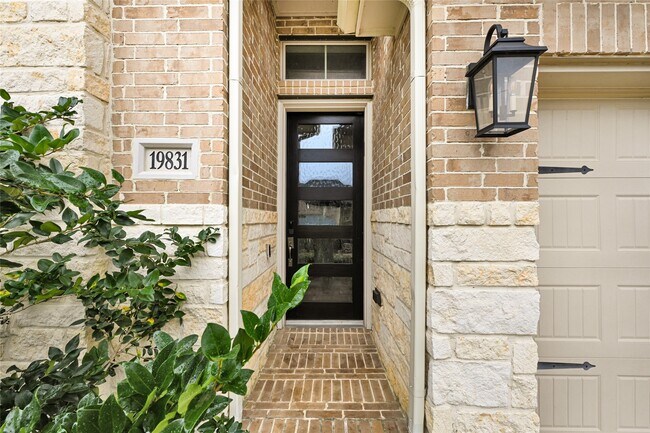 Foto del edificio - 19831 Palomino Pr Trl