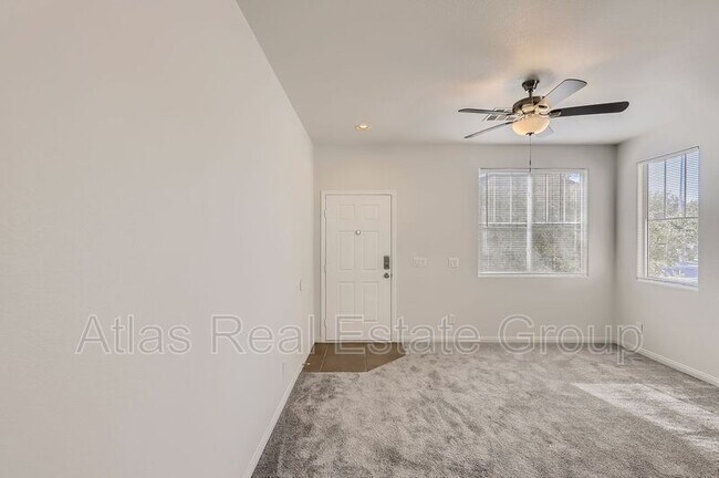 Building Photo - 436 Bright Moon Ave
