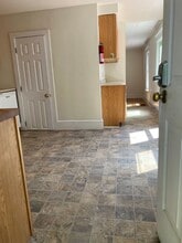 Building Photo - 52 Hickok Pl
