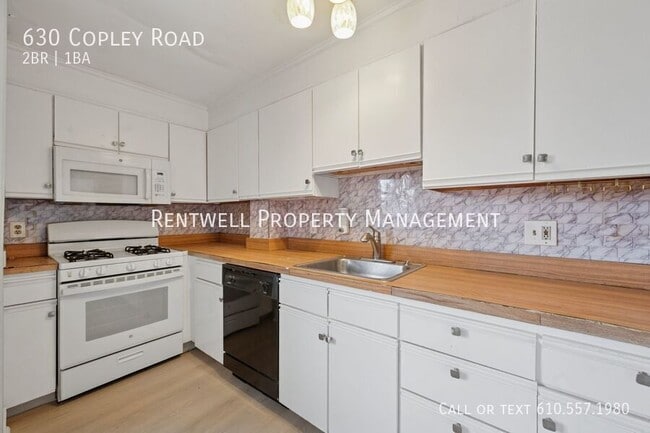 Photo - 630 Copley Rd House