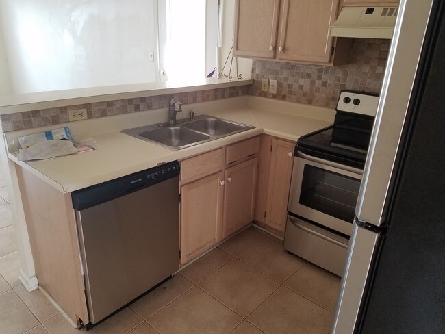 Foto del edificio - 778 Timberwood Cir E