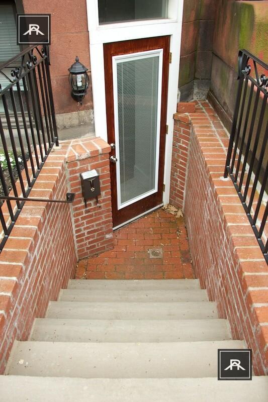 Building Photo - 3 bedroom in Brookline MA 02446