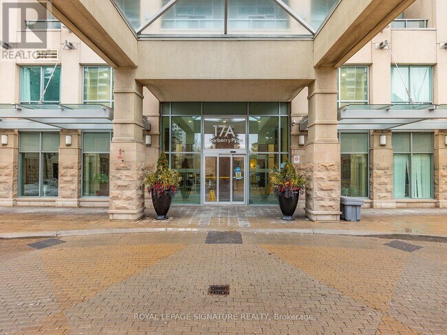 Building Photo - 17 Barberry Pl