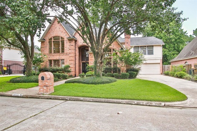 Building Photo - 16414 Graven Hill Dr