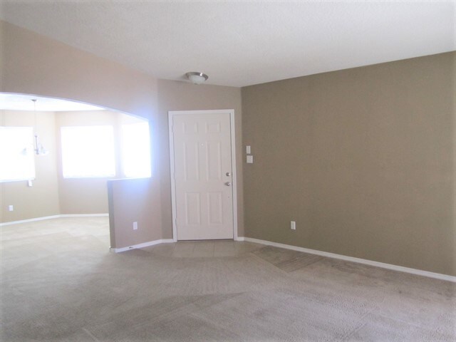 Foto del edificio - 946 Spring Valley Road NE