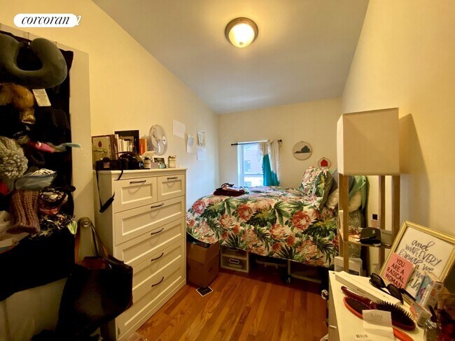 Building Photo - 529 Nostrand Ave