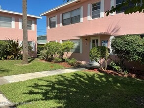 Building Photo - 420 Monroe Ave