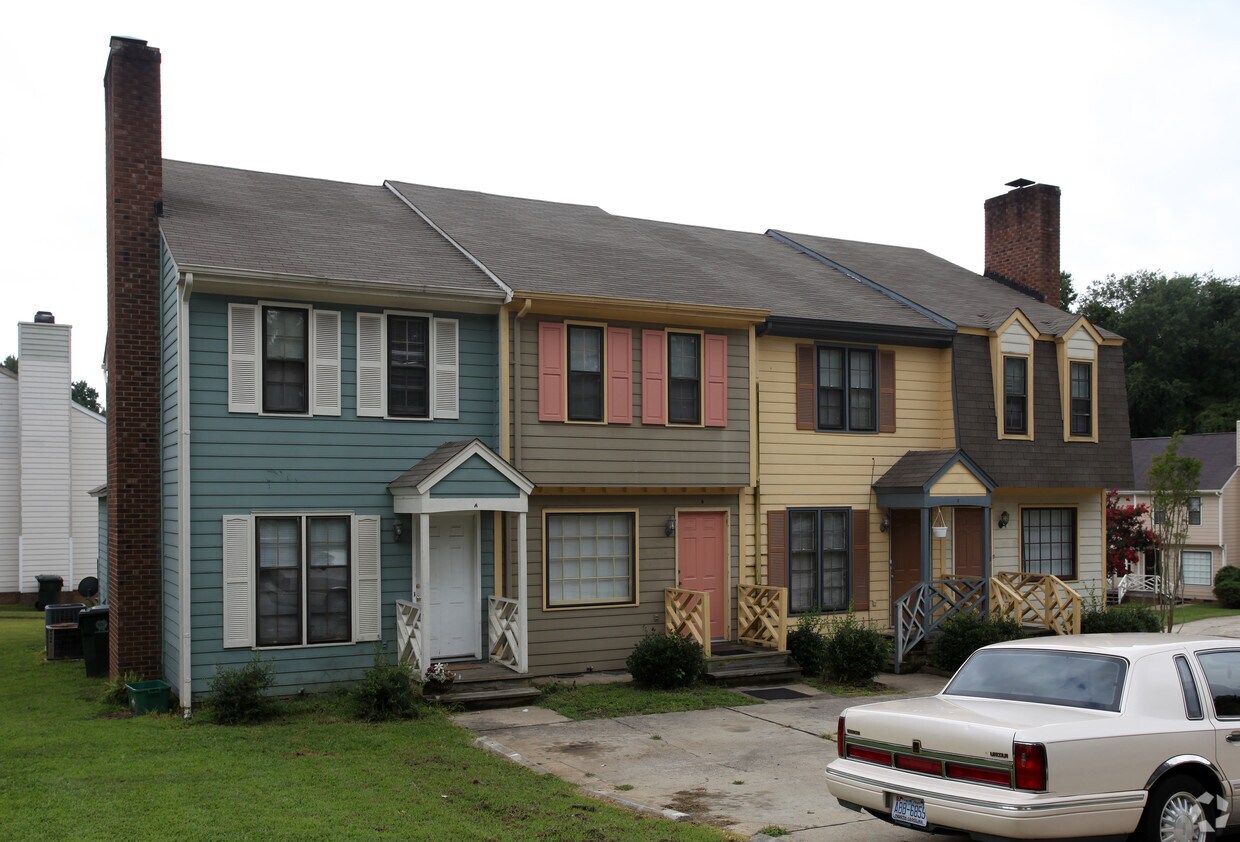 Foto del edificio - 4413 Brockton Dr