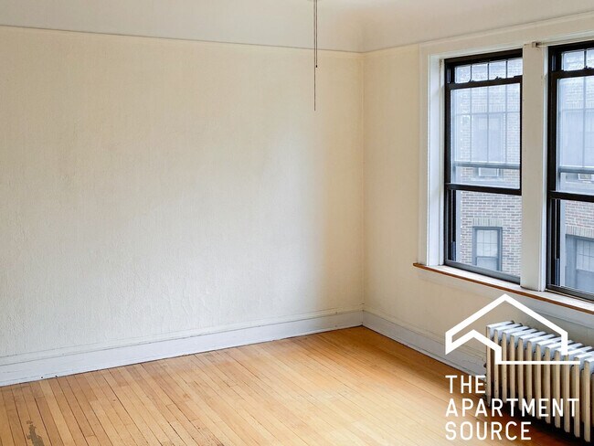 Foto del edificio - 2613 W Berwyn Ave