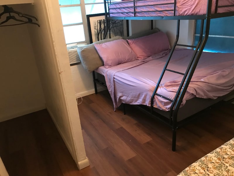 Foto del edificio - 314 N D St