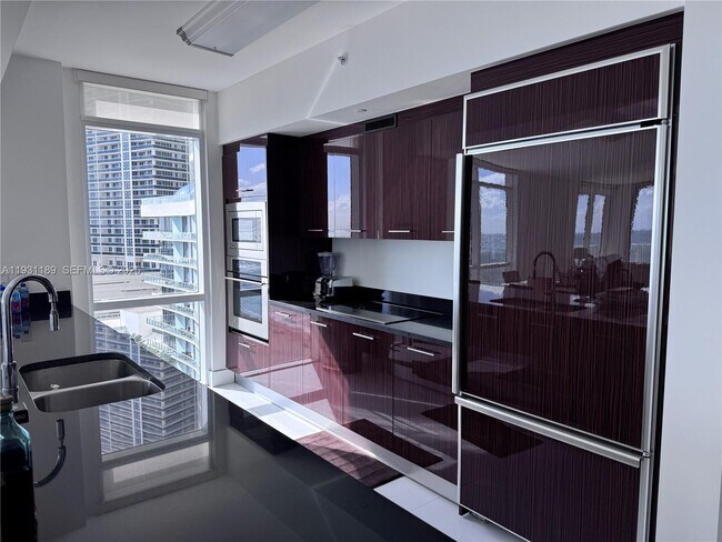 Foto del edificio - 3951 S Ocean Dr