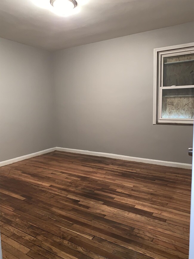Foto del edificio - 12890 Grandmont Ave