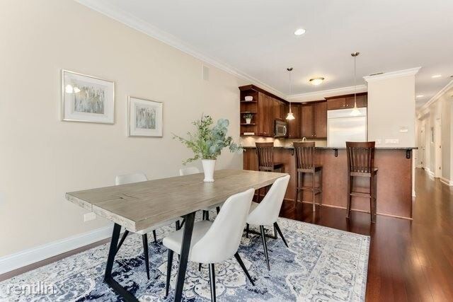 Foto del edificio - 2921 N Lincoln Ave
