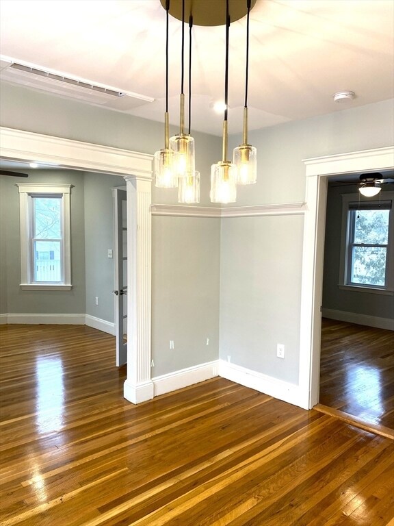 Foto del edificio - 281 Belgrade Ave