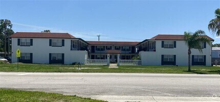 Building Photo - 955 Knox McRae Dr