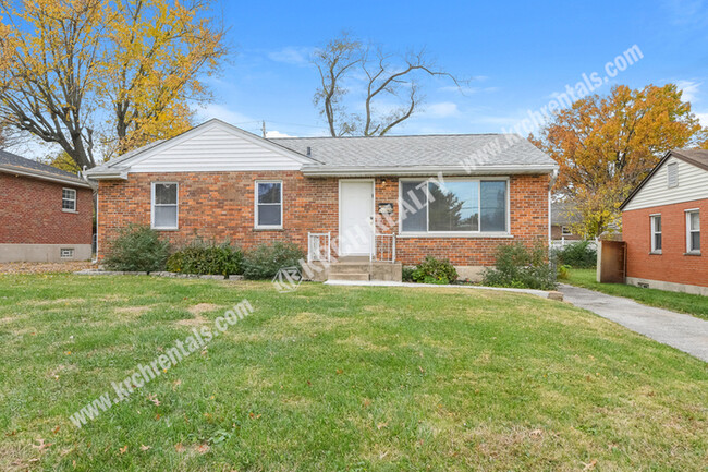 Building Photo - 3-Bed 1-Bath House w/ Finished Basement & ...