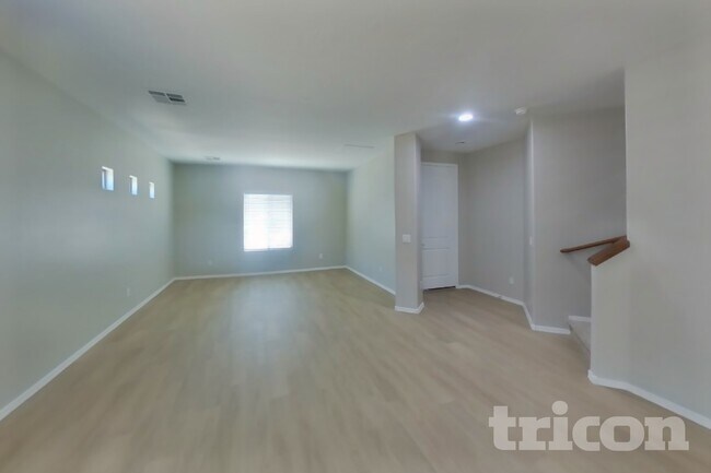Foto del edificio - 10208 W Wier Ave