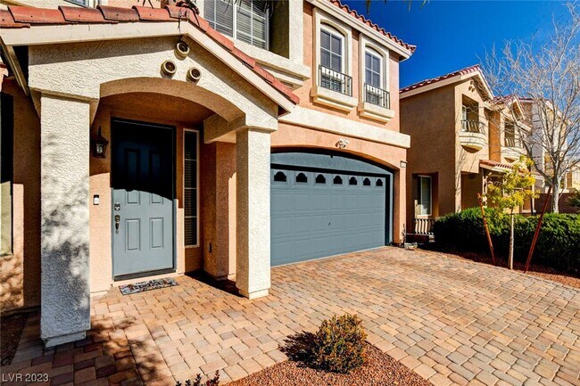 Foto del edificio - 6416 Shawnee Springs Ct