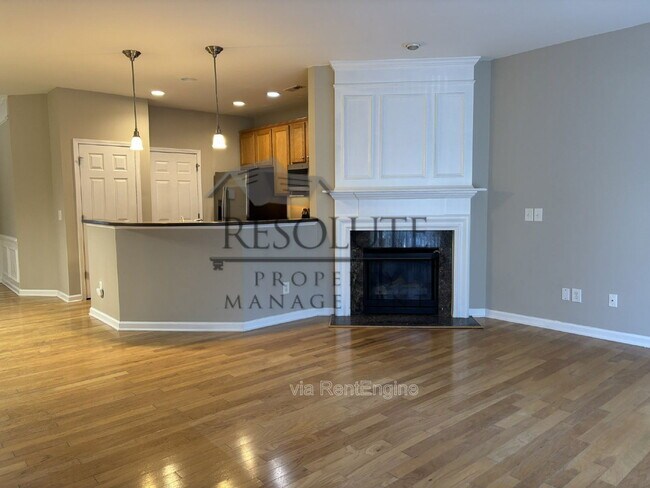 Foto del edificio - 7149 Racine Way