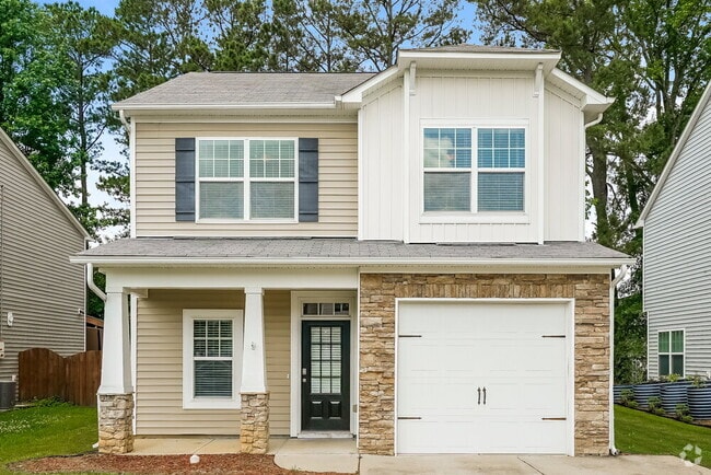 Building Photo - 636 Smith Ridge Way