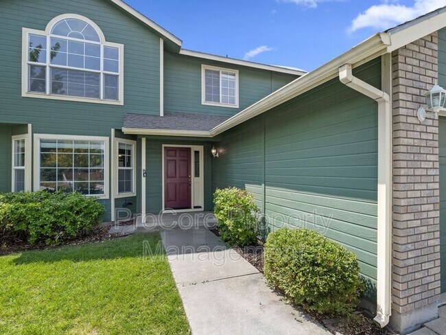 Foto del edificio - 949 E Cougar St