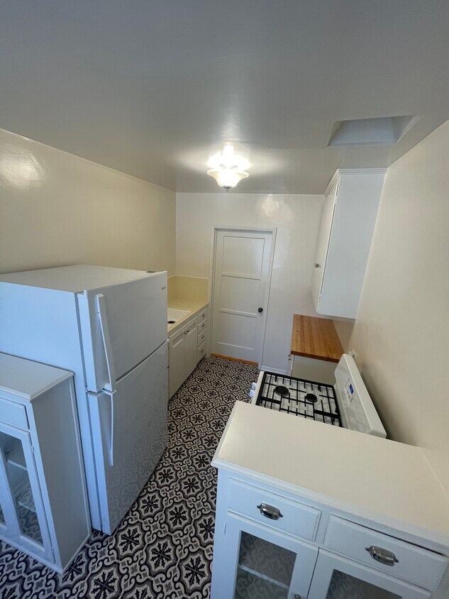 Foto principal - 1614 Idaho Ave