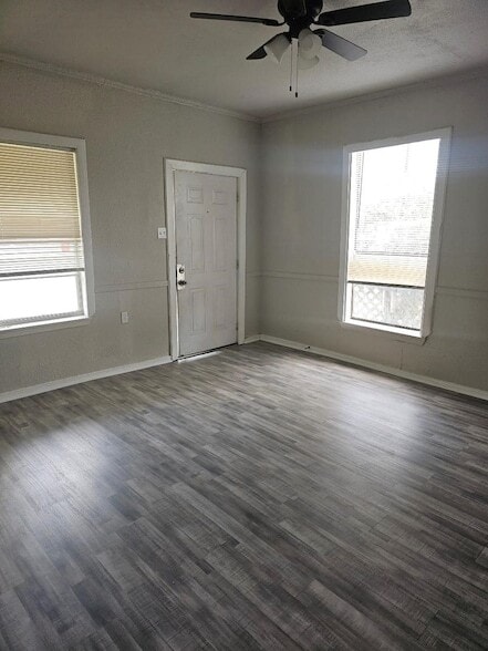 Building Photo - 8010 Miley St