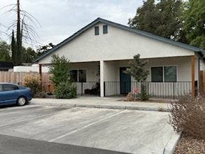 Building Photo - 1730 Palm Ave