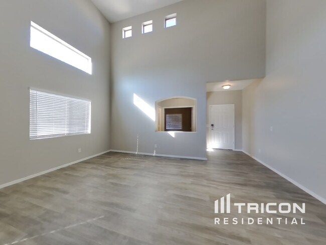 Foto del edificio - 23885 Chambers St