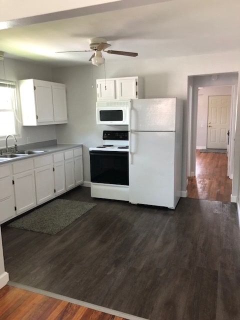 Kitchen - 1111 Logan St