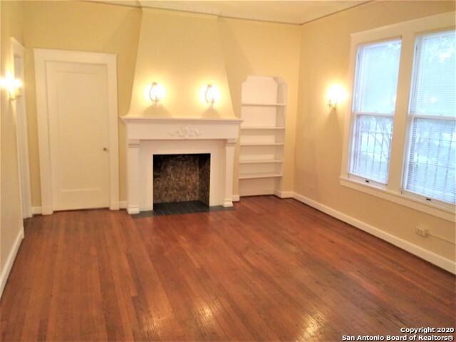 Primary Photo - 221 W Magnolia Ave