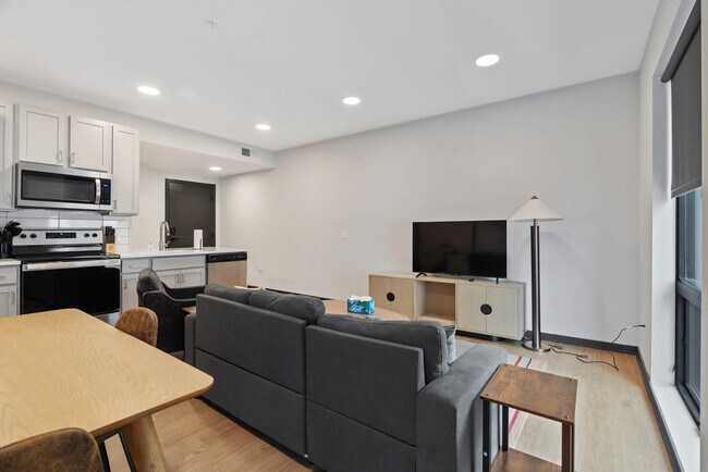 Foto del edificio - 423 E Michigan St