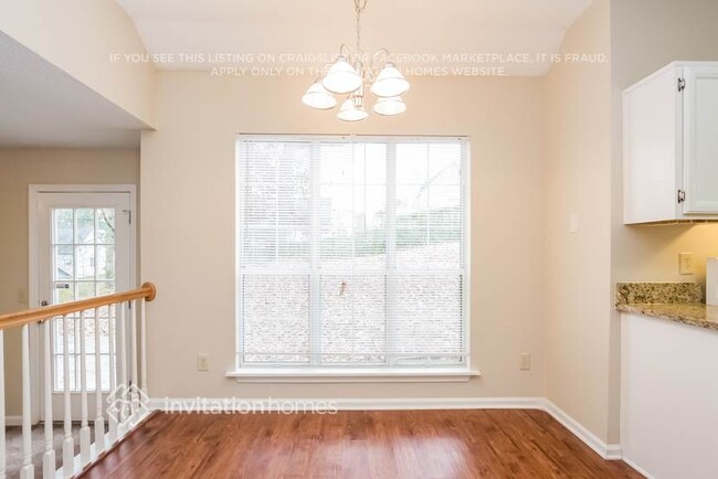 Foto del edificio - 1471 Chapel Hill Ln SW