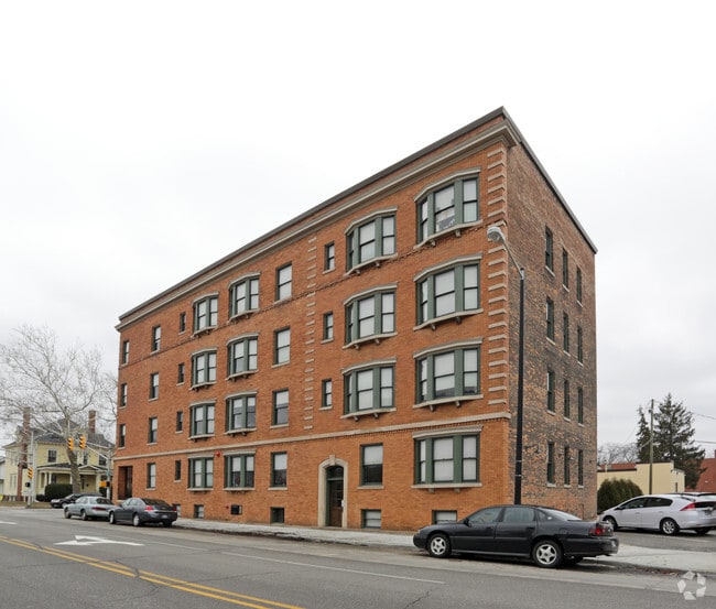 Historic Rushton Senior Apartments Apartments in South Bend, IN