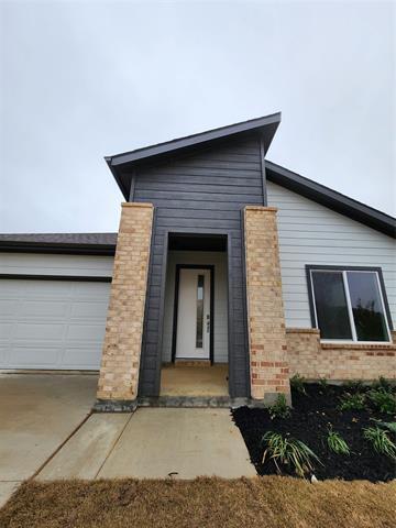 Building Photo - 2301 Blackcap St