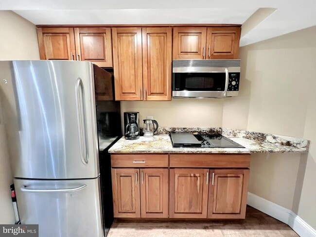Building Photo - 2019 O St NW