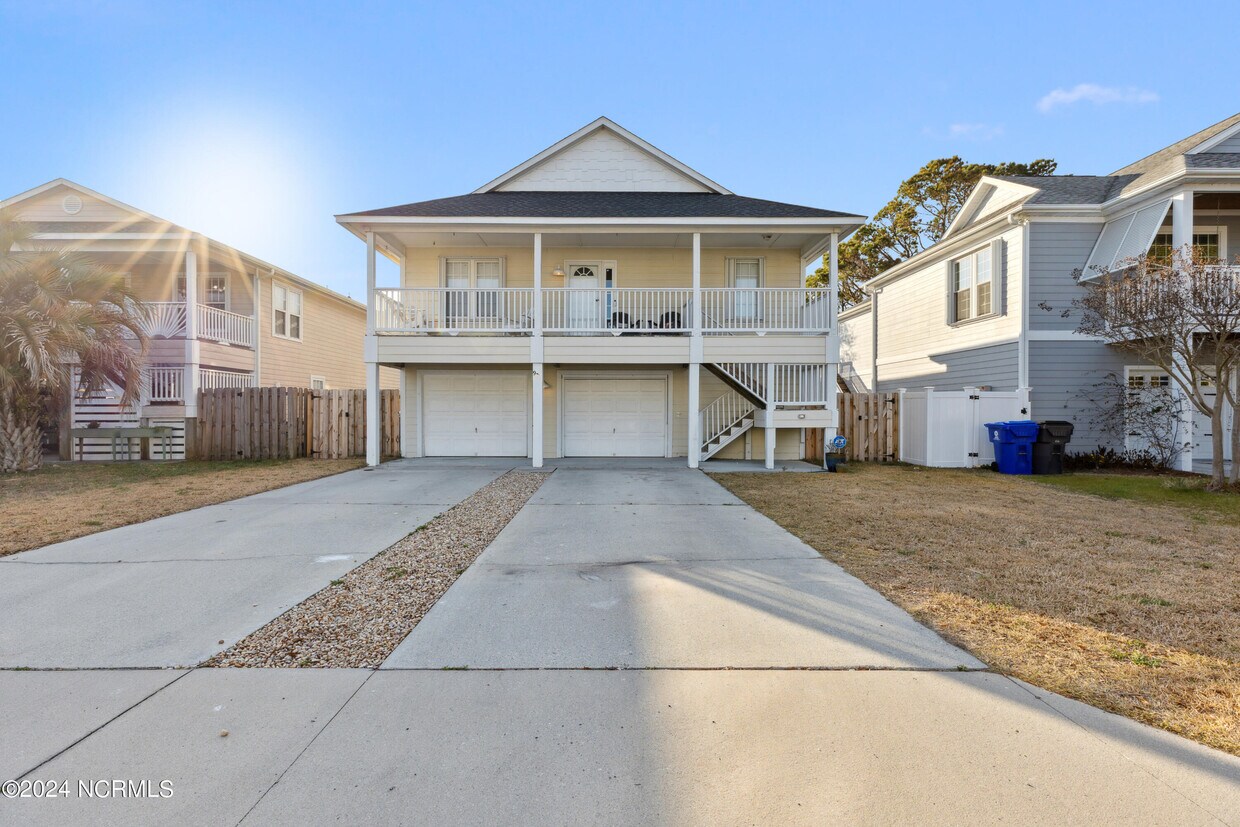 933 Riptide Ln, Carolina Beach, NC 28428 - House Rental in Carolina ...