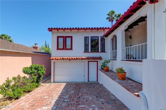 Building Photo - 3 br, 2 bath House - 1513 E Garfield Ave